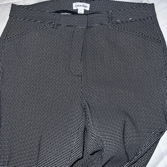Dress pants brand new - Picture 3 of 4